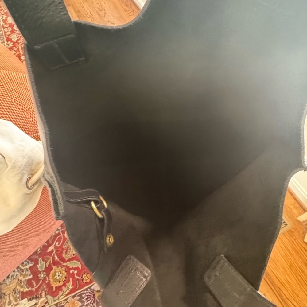 IL Bisonte Black Leather Tote Bag with pouch - Picture 3 of 6